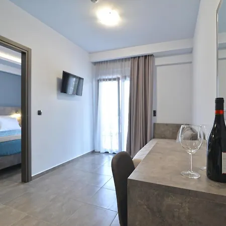 Mak Hotel apartamentowy Leptokaria