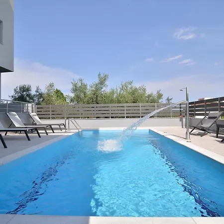 Mak Hotel apartamentowy Leptokaria