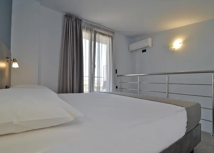 Mak Apart Otel Leptokarya (Pieria)